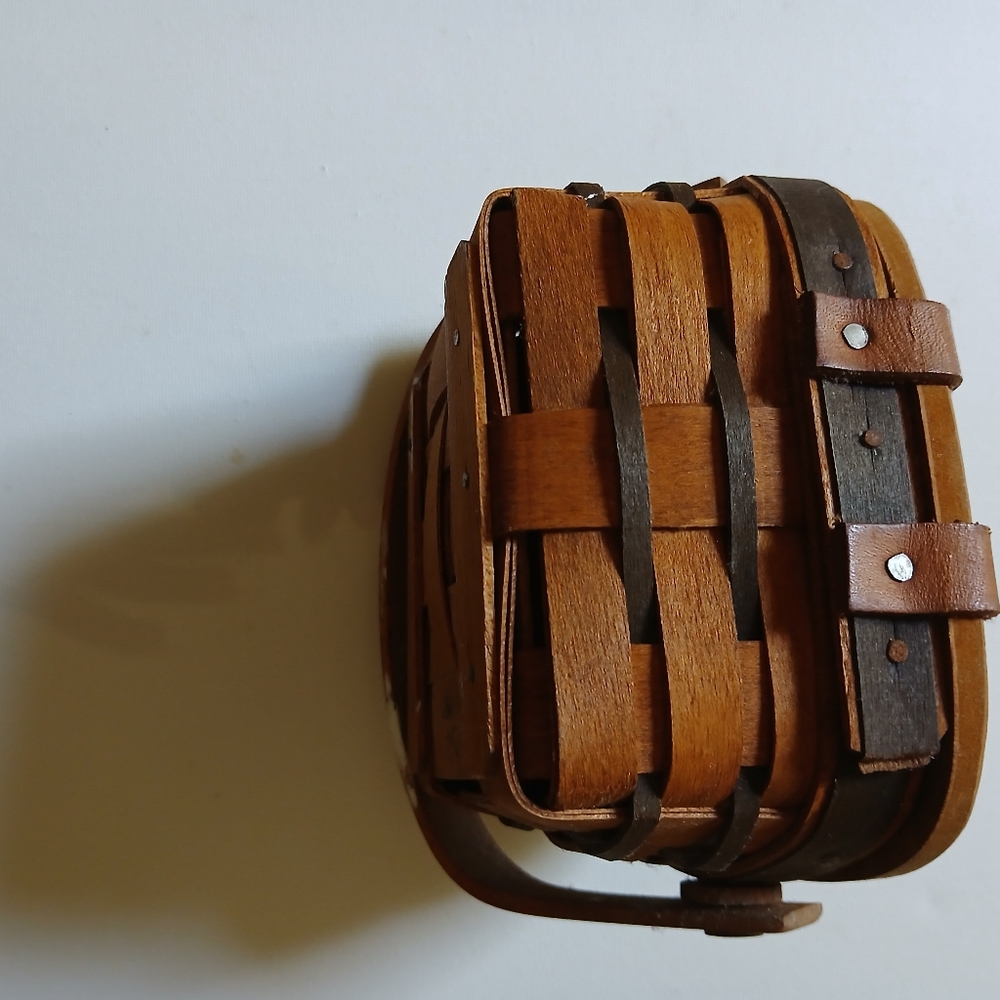 Vintage 1993 LONGABERGER Weave leather  Brown and Tan Woven  Kiddie Basket